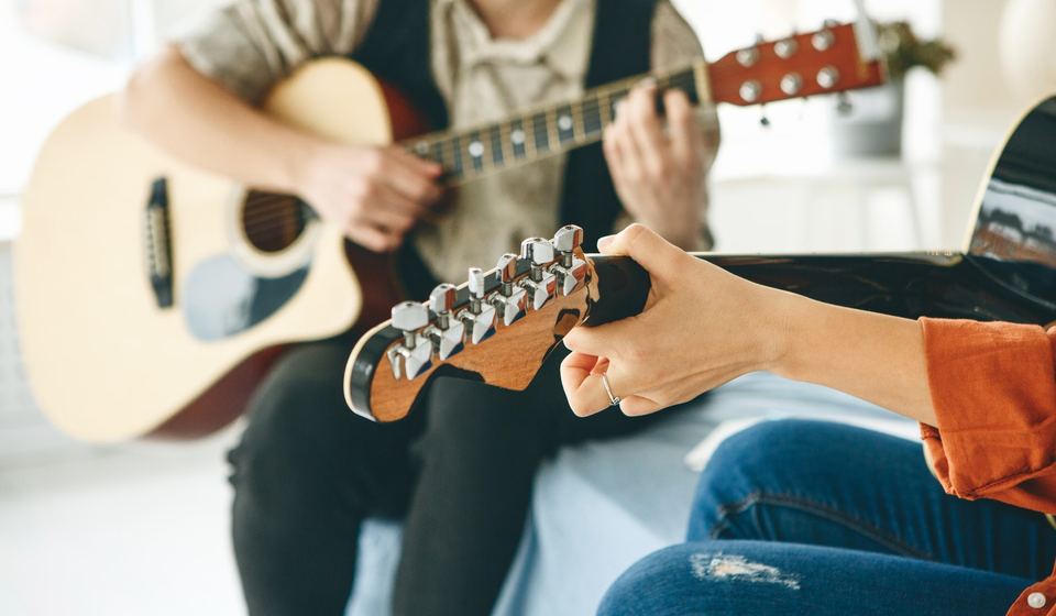 Guitar Classes for Beginners in Hyderabad: A Complete Starter Guide